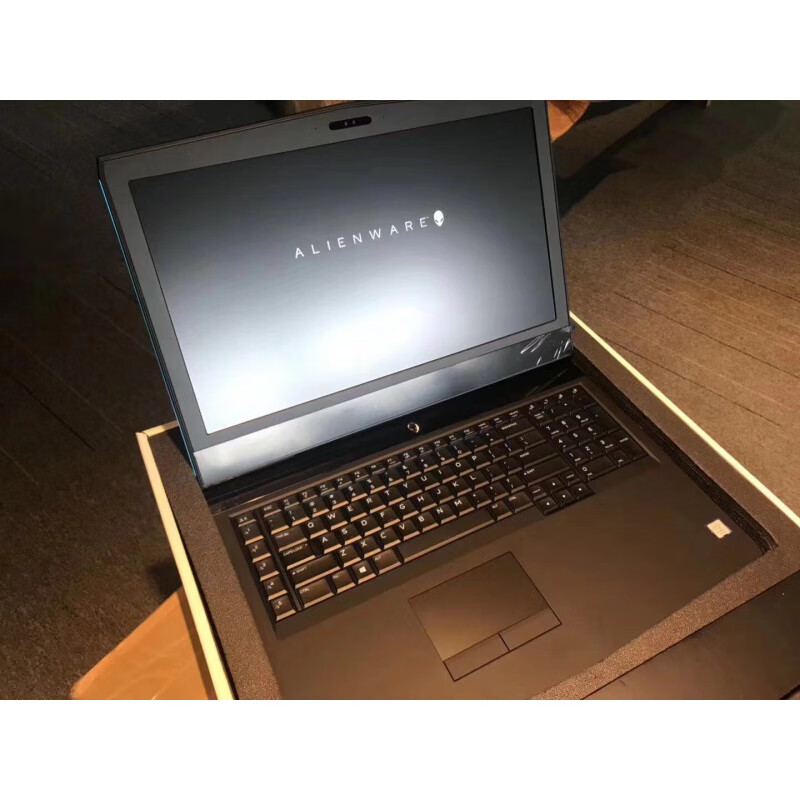戴尔（DELL）/戴尔 Alienware 13 R3 OLED Alienware 17 R5 GTX1080显卡 alienware_13_R3 套餐三