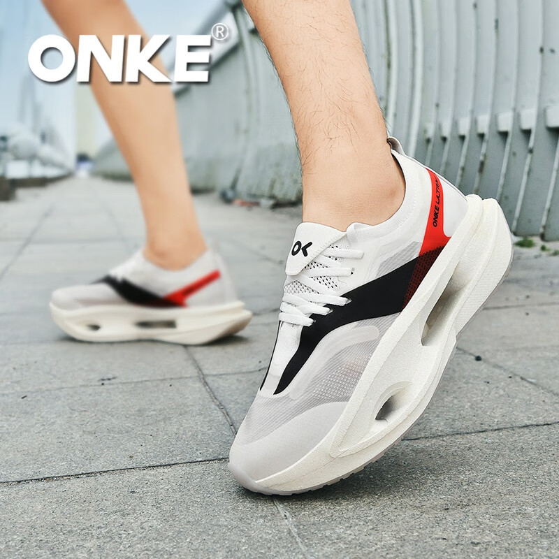ONKE德国欧克户外轻便透气减震防滑耐磨跑步鞋男女碳板马拉松运动鞋男 白驹 男女同款 38