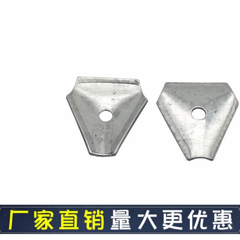 映棠三角避雷卡防雷夹避雷带支架镀锌铁螺丝卡子三角型可调节避雷卡片