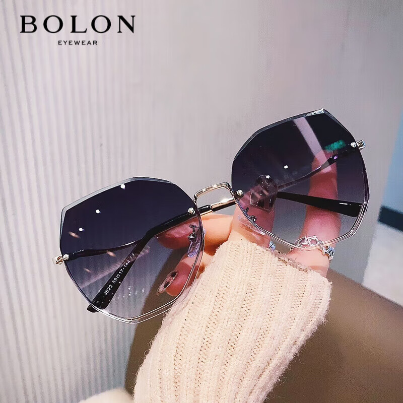 暴龙BOLON猫眼时尚多边形无框太阳镜女士圆长脸韩版街拍气质透明浅色 透明烟灰蓝 镜盒+布