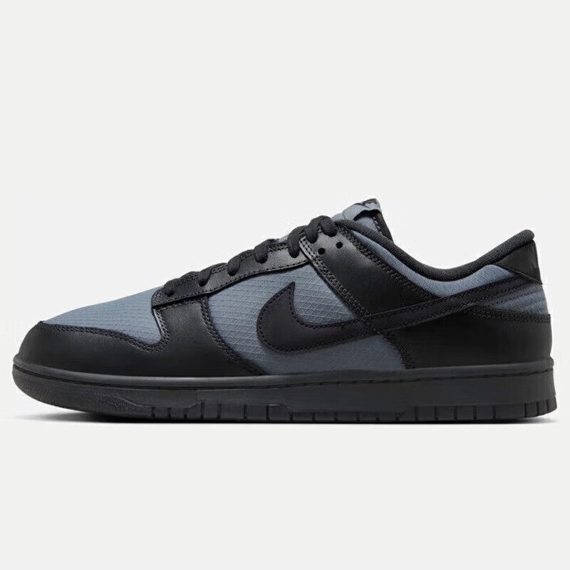 耐克男子运动板鞋NIKE DUNK LOW RETRO SE运动鞋 FZ3052-001黑灰40
