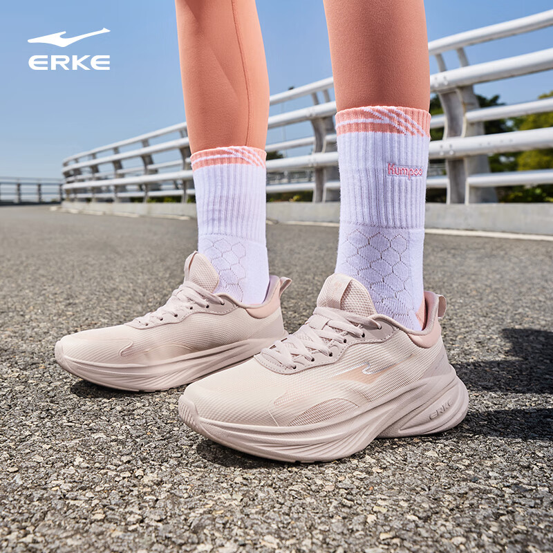 鸿星尔克运动鞋子秋冬季跑鞋女鞋密网减震凌空防滑耐磨跑步鞋 52125303263