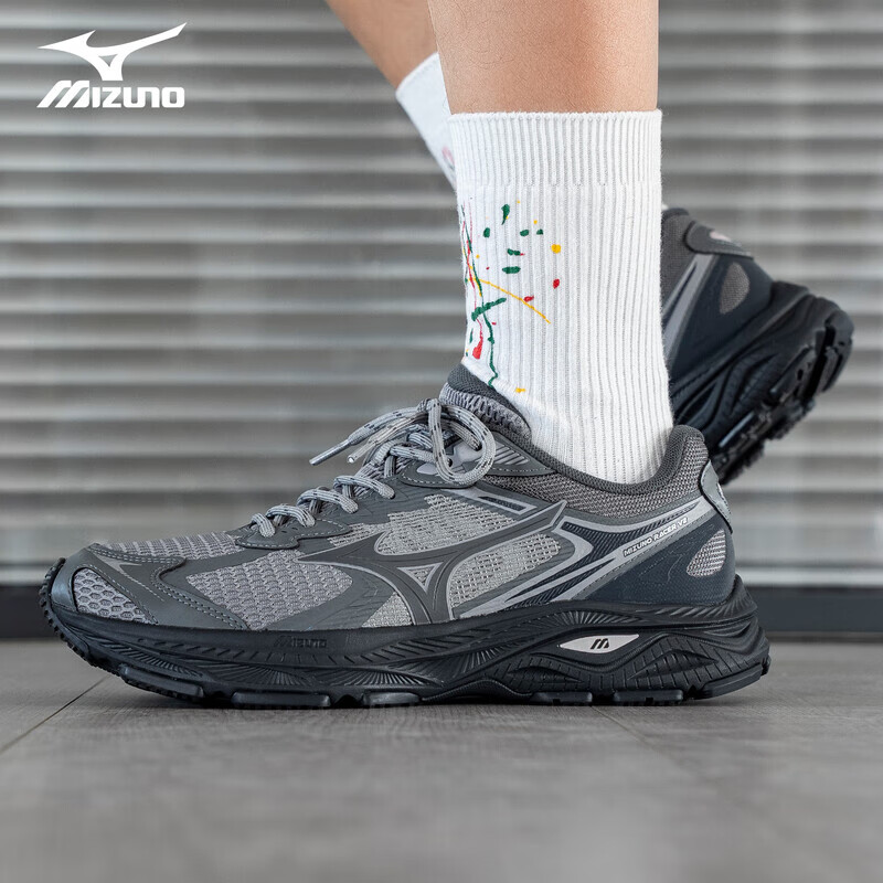 ����Ũ�����ϵ�Ь����Ь��ЬRACER V2��Ь�ļ�͸���˶�ЬD1GH2506 03/̼��ɫ/ǳ����/��ľ��/��ɫ 43 (280mm)