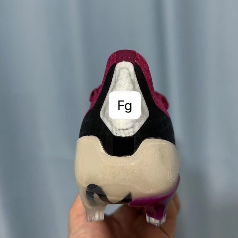 千百心仪经典复刻大鞋舌Predator Elite FG长钉低帮实战比赛训练足球鞋 猎鹰 39