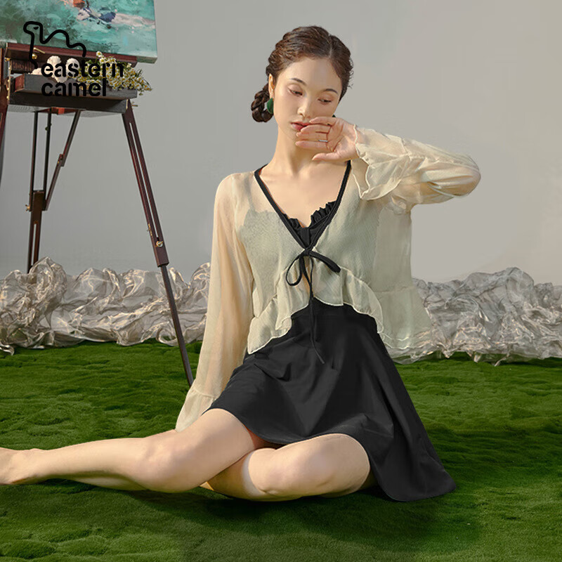 东方骆驼连体游泳衣女ins长袖夏季新款2025保守遮肚显瘦泡温泉感 绿色含外套 S 建议体重70-90斤