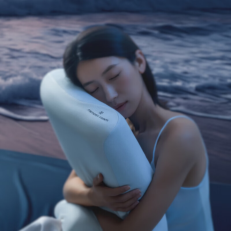 亚朵村的云酒店枕头 第2代深睡枕pro记忆枕慢回弹深度睡眠颈椎护颈枕芯 二代-深睡三芯R4 70*42*12 单只