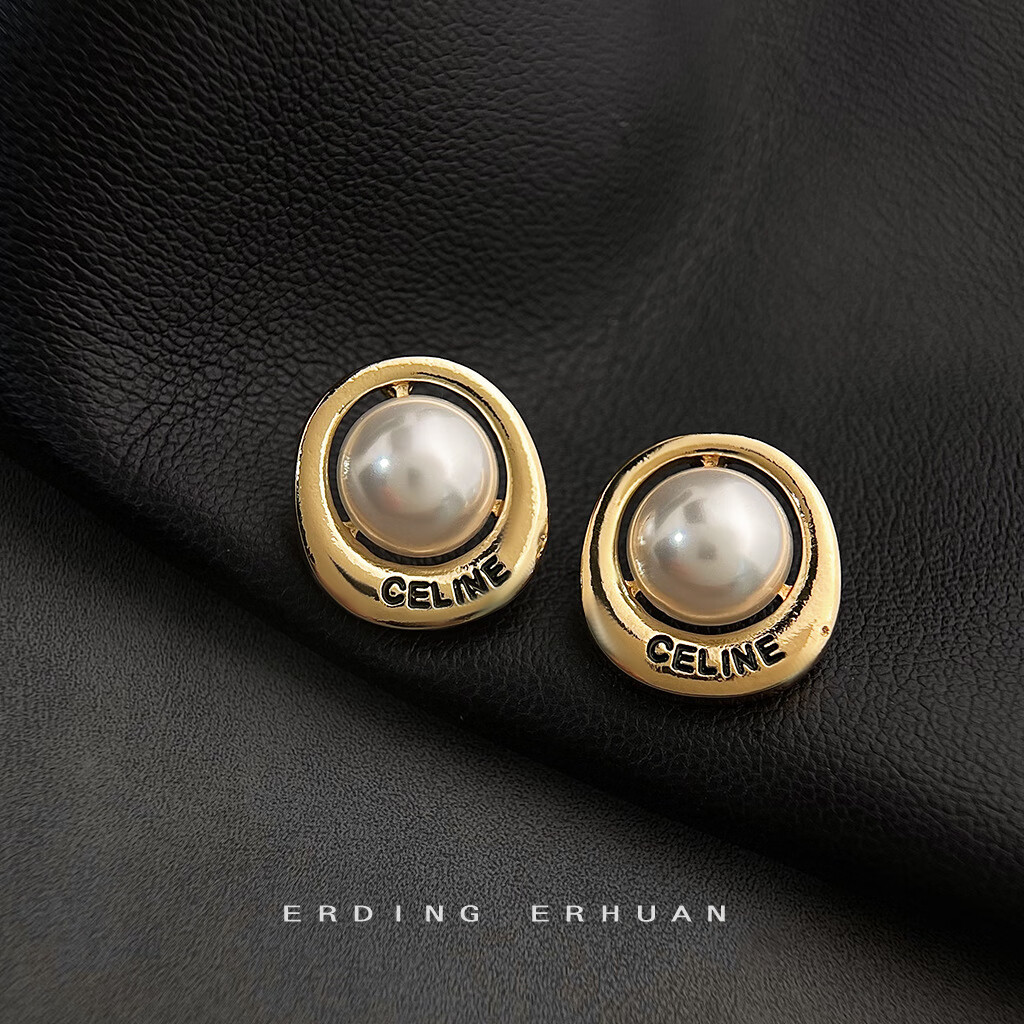 ��������ʱ��ͨ�ڽ����߼��м�Լ�ٴ���ĸ��Բ���ζ��� ���ζ���