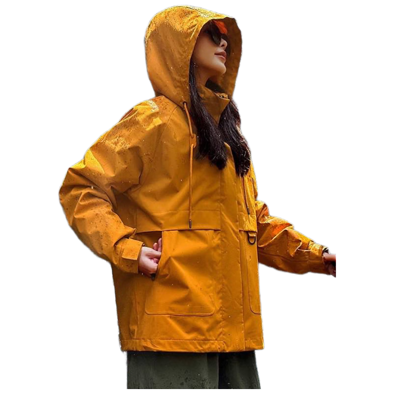 ���ڲ�����JEEP SPIRIT���ճ������Ů�п�õ��Ĺ��������ͬ������һ�������տ�M