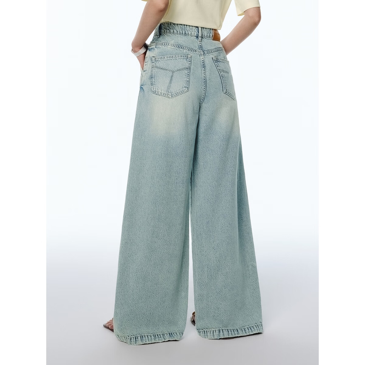 太平鸟女装高腰显瘦束脚裤简约牛仔裤气质弹力直筒休闲裤合集 牛仔长裤牛仔浅蓝 L