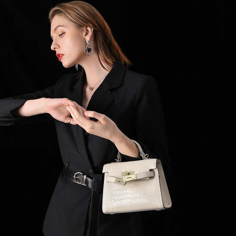 Cuud包包女包小众mini手提凯莉包女斜挎鳄鱼纹手拎小包生日礼物送女友 素雅白【送礼品袋】