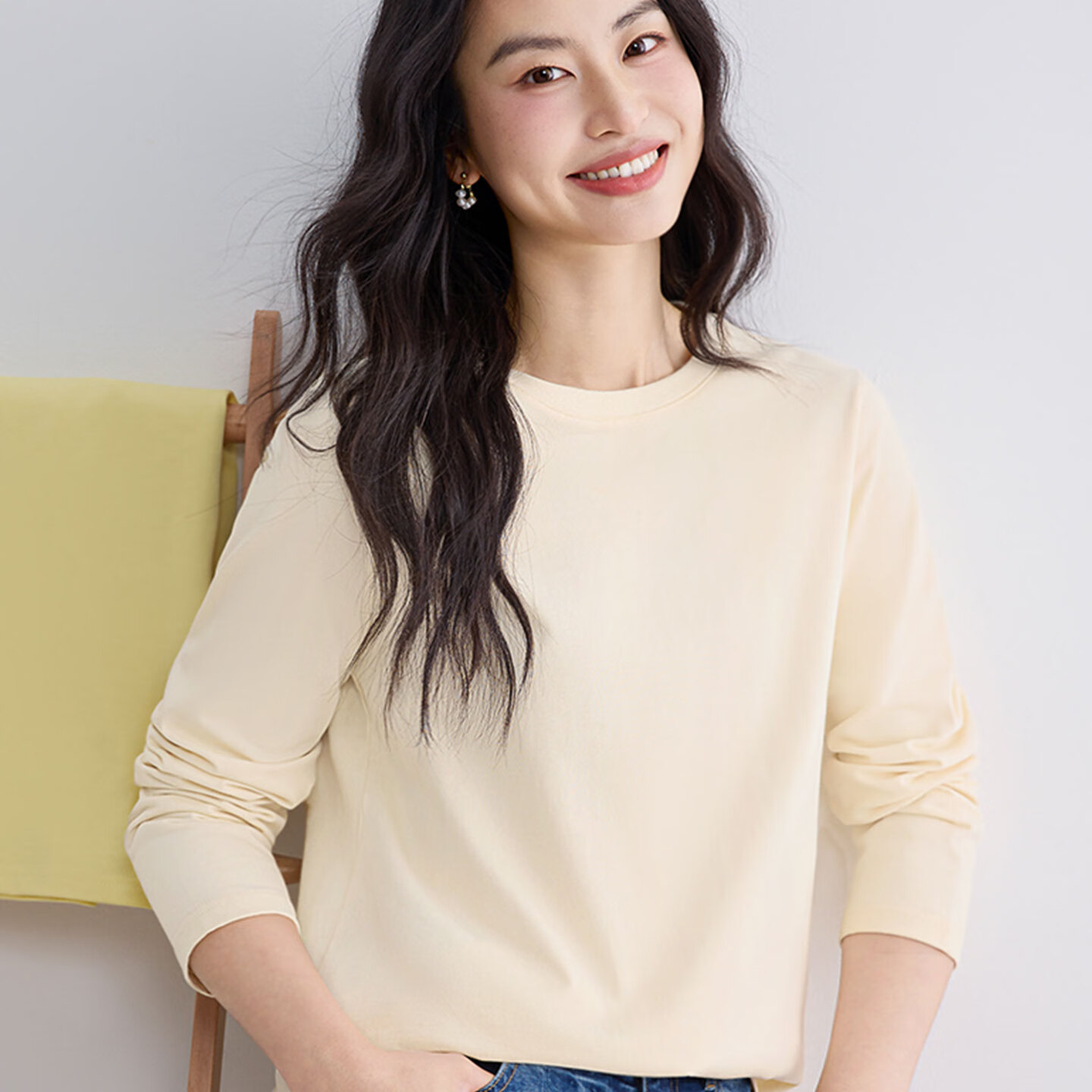真维斯(Jeanswest)t恤女2025新款春秋慵懒松弛感长袖上衣秋季女士纯棉内搭打底衫HG B款酒红色(编织花胸标) S (155/80A)