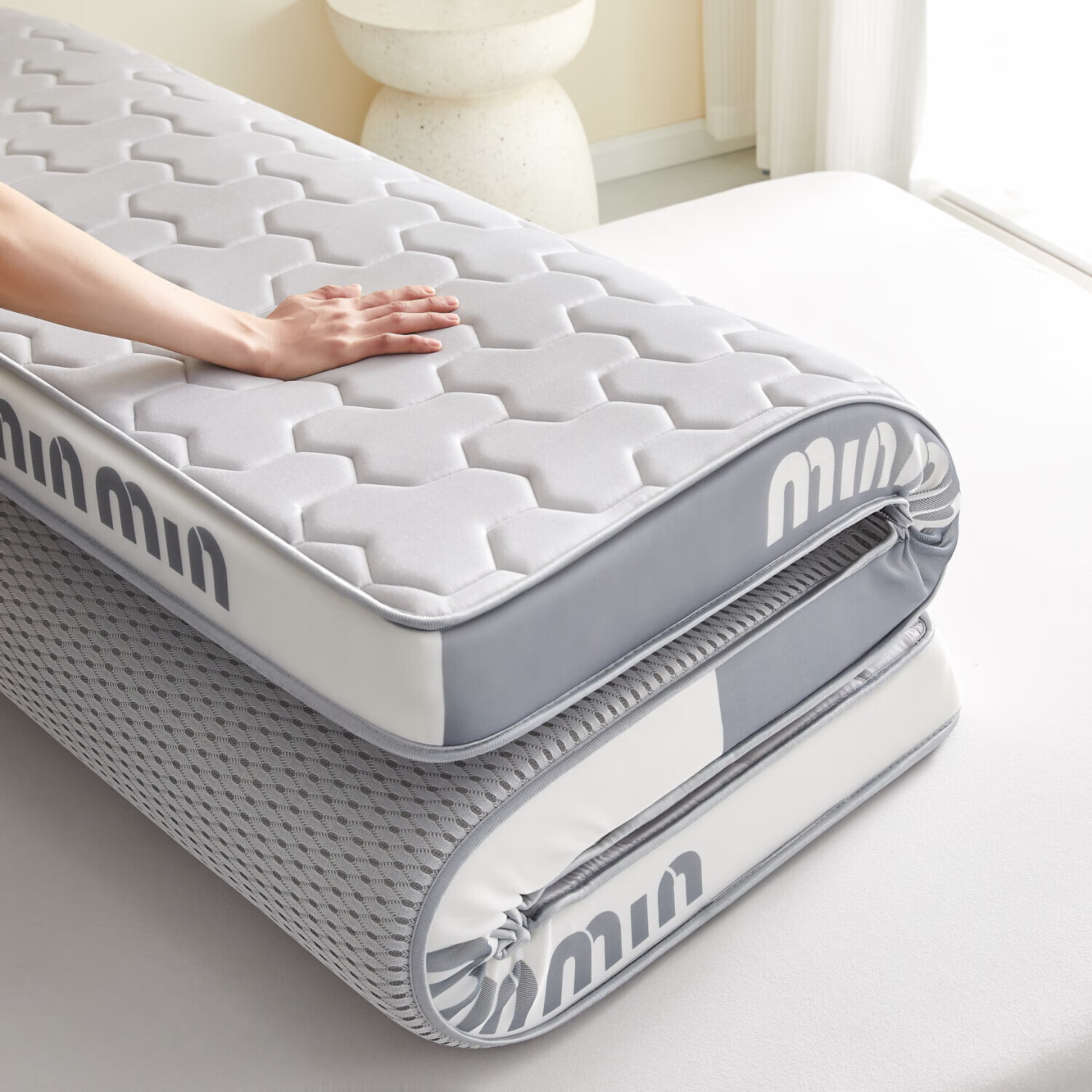 2025年零压床垫哪个好？这7款超舒适，完美支撑，睡眠质量大提升，必看