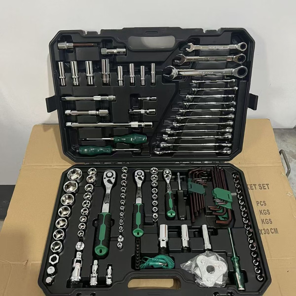 德国精工216件汽修工具套装汽车维修组套套筒扳手组合工具维修工 32件