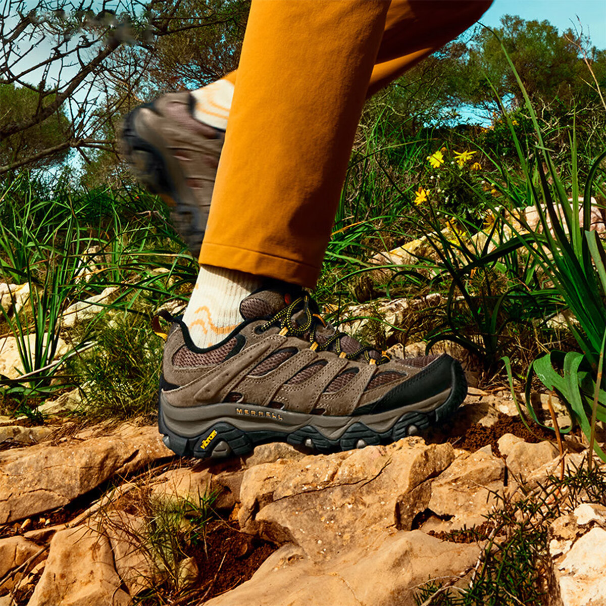 迈乐（Merrell）【店铺】MOAB 3户外徒步鞋男款防滑耐磨减震透气登山鞋 浅棕黄 40