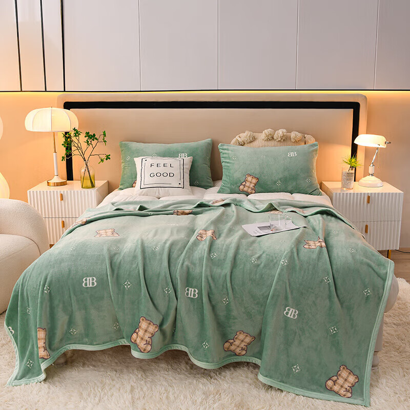 软贝牛奶绒法兰绒毛毯 单双人学生宿舍绒毯床单 午睡空调盖毯子 抱抱熊 150x200cm单毛毯