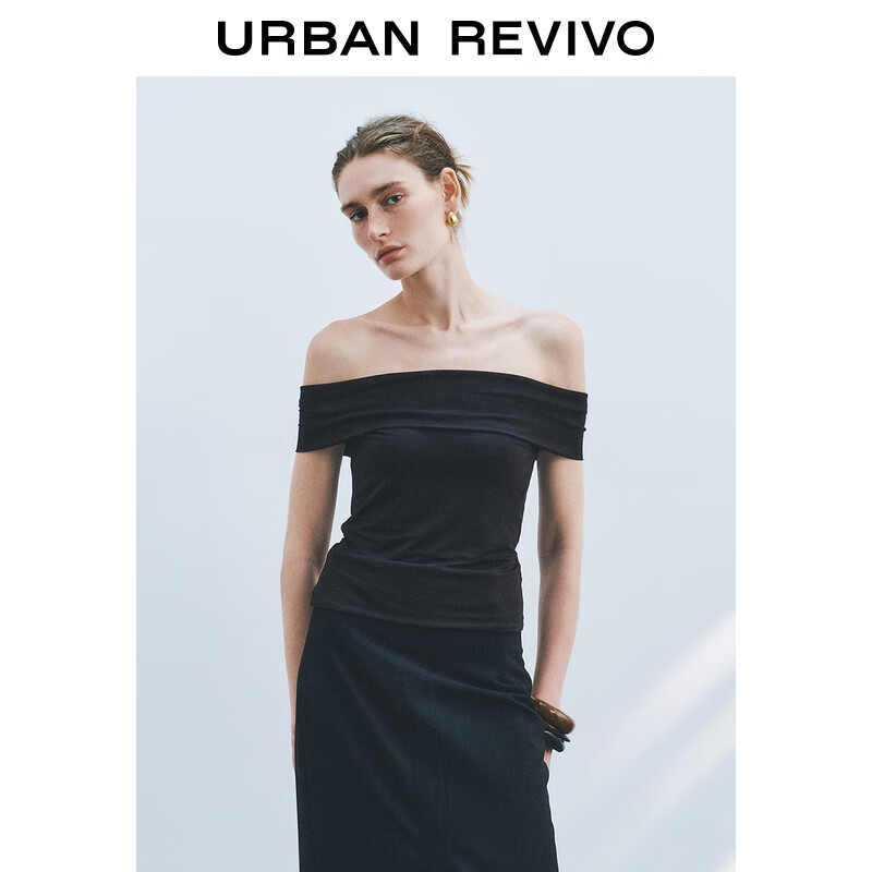 UR秋季新款女装简约气质一字领短款修身T恤UWM450139 黑色 L