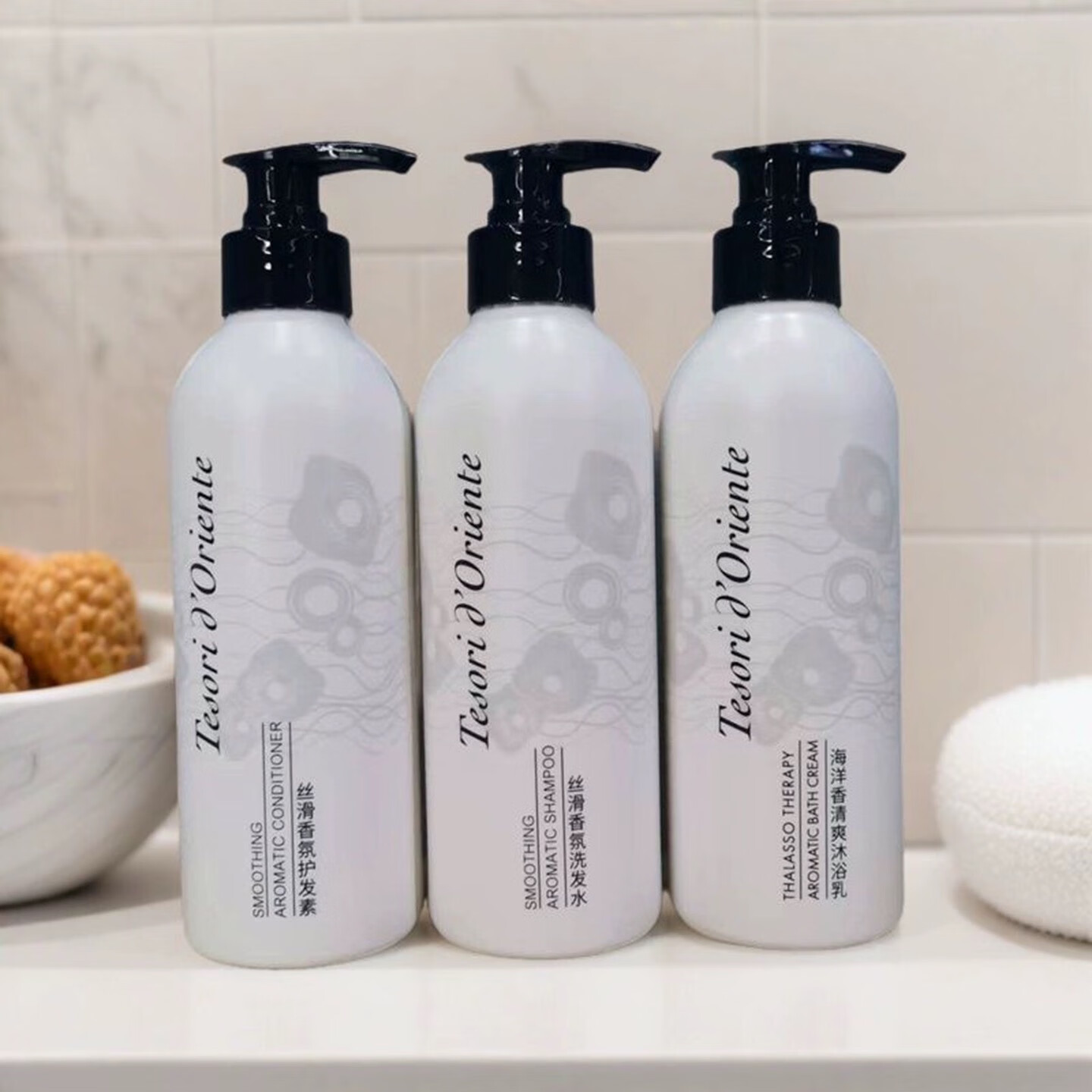 东方宝石丝滑香氛洗发水护发素海洋香氛沐浴露身体乳精油套装五星级酒店 身体乳 去屑止痒滋润柔顺蓬松