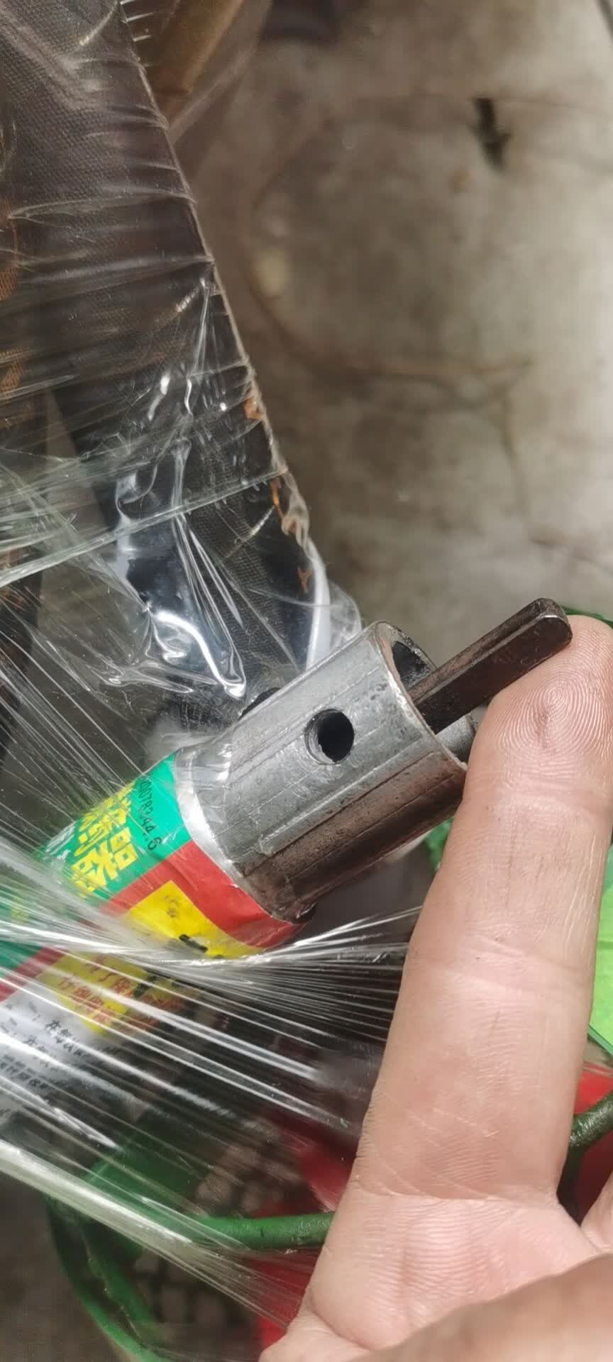 纽荣小型药桶轻便型农用农药药肥自动搅药器电动搅拌器无人机打药药桶