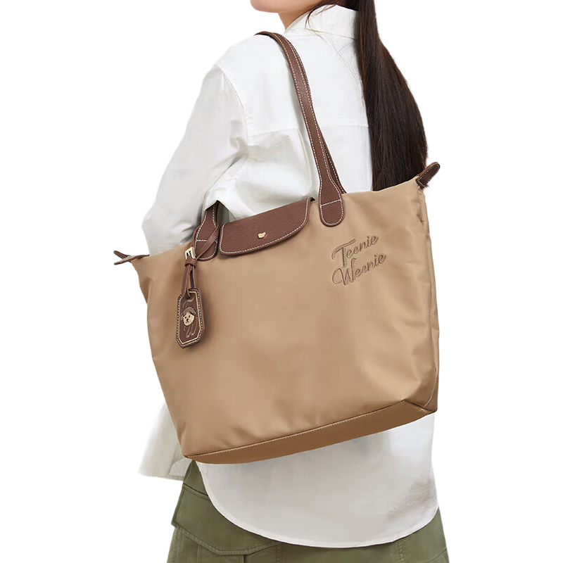 Teenie WeenieСܿѧͨڴб ǳ