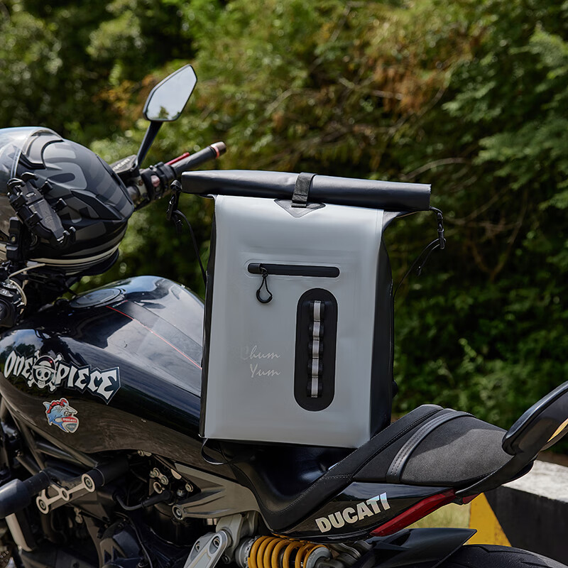 CHUMYUM摩托车防水骑行包户外运动双肩包大容量登山背包 灰色