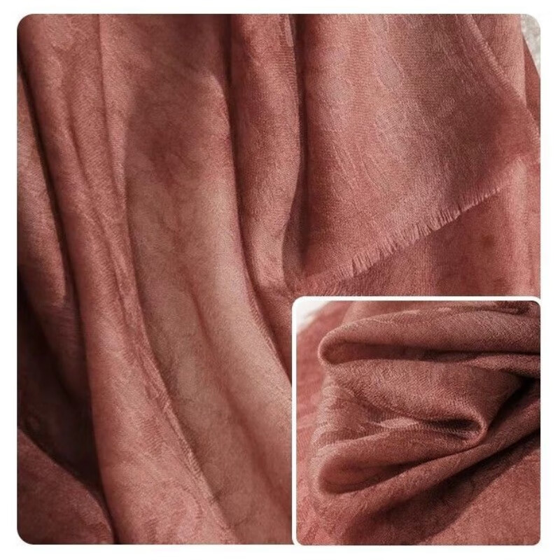 羊毛围巾女士披肩冬季2025新薄款高级感印花保暖空调房新春红围巾 深秋黄 200cm×90cm