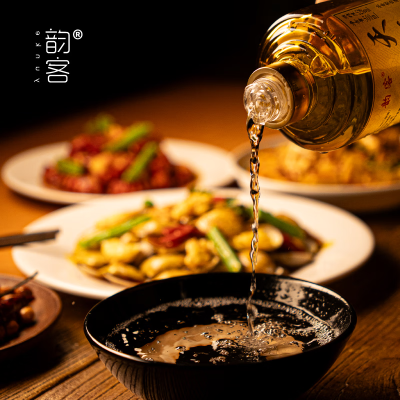 韵客52度浓香型白酒 韵客天涯酒纯粮食酒送礼自饮整箱礼盒 52度 500mL 2瓶 （老窖头曲）