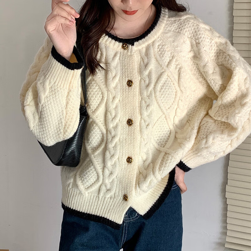 俞兆林毛衣外套女秋冬2025新款圆领麻花撞色针织衫小个子短款慵懒风上衣 米白色 均码 【适合80斤-140斤
