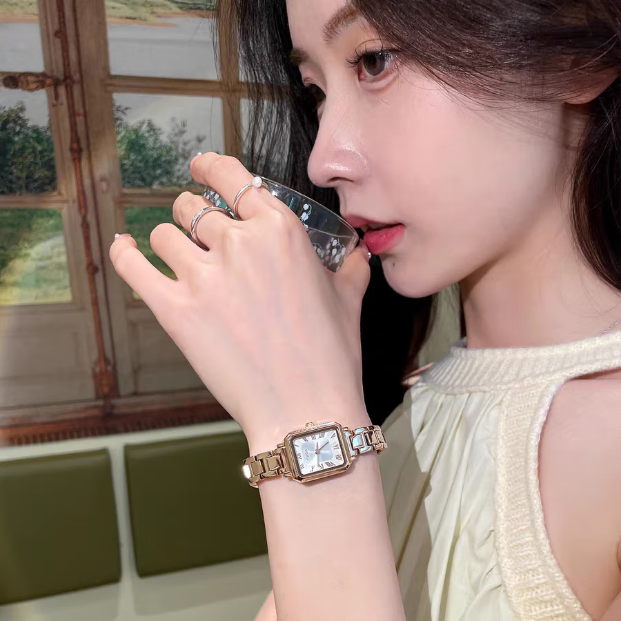 方糖手表女2026新款轻奢小众高级感机械风格名牌正品石英女表礼物 玫金色