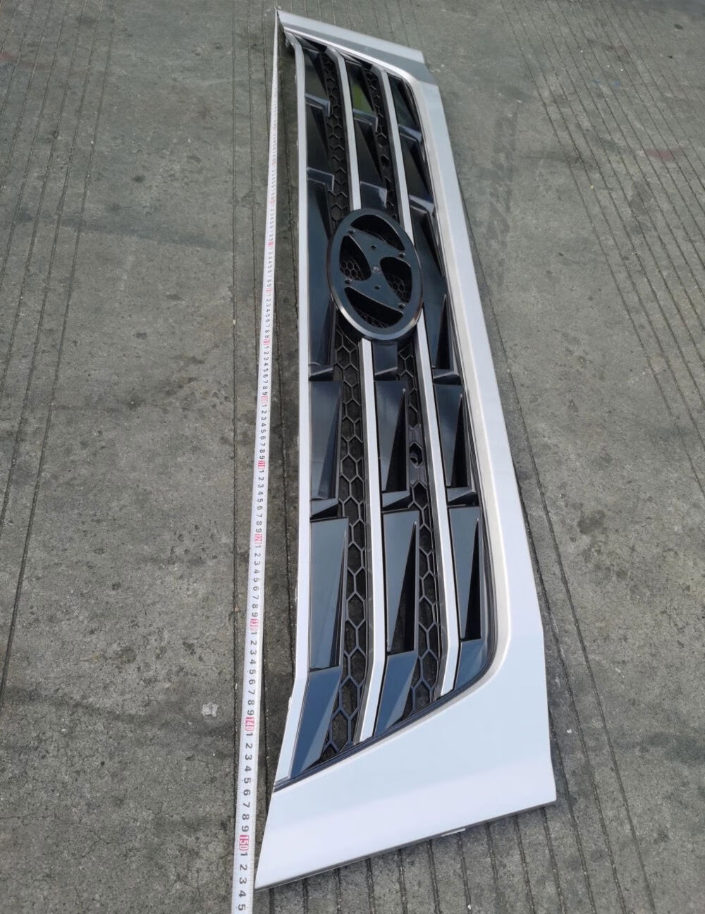 丽田适配四川现代汽车配件泓图500驾驶室前围下面罩中网格栅前脸 泓图