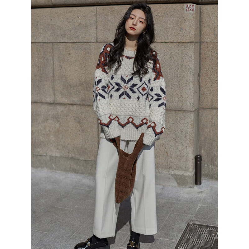 妙恋多毛衣女外穿冬季加厚宽松圆领套头针织衫温柔费尔岛小众设计感上衣 米白色 【针织毛衣】 均码 【建议90-140斤】