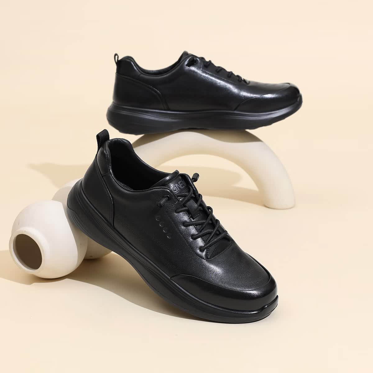 信诺真皮爸爸鞋中老年舒适软底商务休闲通勤皮鞋单鞋2025新款秋季 黑色 44