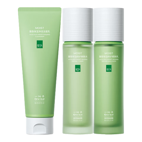 ���ڲ�����һҶ�ӣ�one leaf������Ʒ��װ�������ˮ����Ůѧ��ţ�͹���ˮ��ʪ�滺��ױƷ���� �����������ס��������100g+ˮ100ml+��100ml 68Ԫ