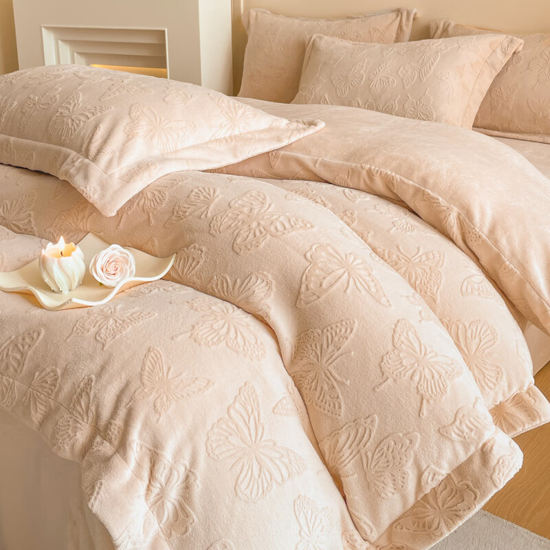 苏萱加厚牛奶绒雕花四件套冬季双面加绒被套珊瑚绒床单人床笠床上用品 蝴蝶奶茶 1.8m 床笠款 四件套-被套200x230cm