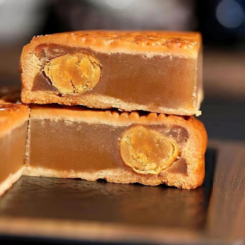 盘中玉广西合浦公馆黄记月饼广式传统手工蛋黄莲蓉500g简装版老式糕点