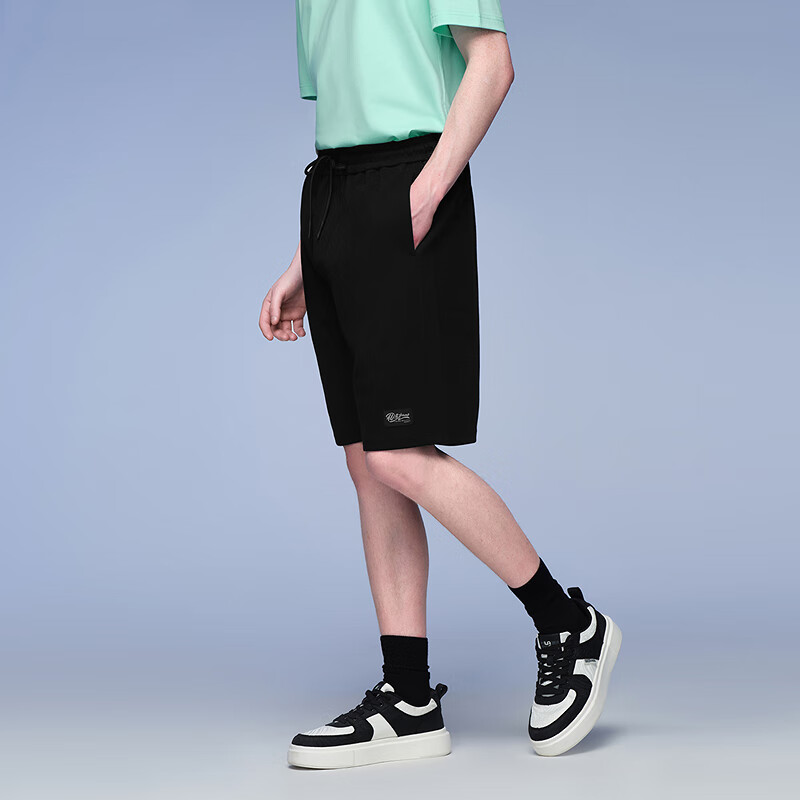 黑鲸腰间抽绳休闲中裤男宽松舒适直筒短裤男裤子男 黑色01 L