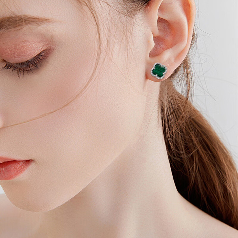 哈斯卡蔓绿孔雀手工镶嵌莫桑石耳钉四叶草耳钉简约百搭绿孔雀 可定制