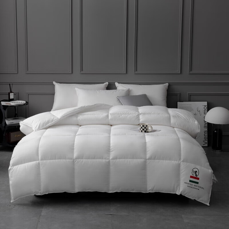 恒源祥羽丝绒被白鸭绒冬被6斤春秋被鸭绒被子冬季加厚8斤棉被芯空调被褥 白色 150*200cm/【4斤夏被】