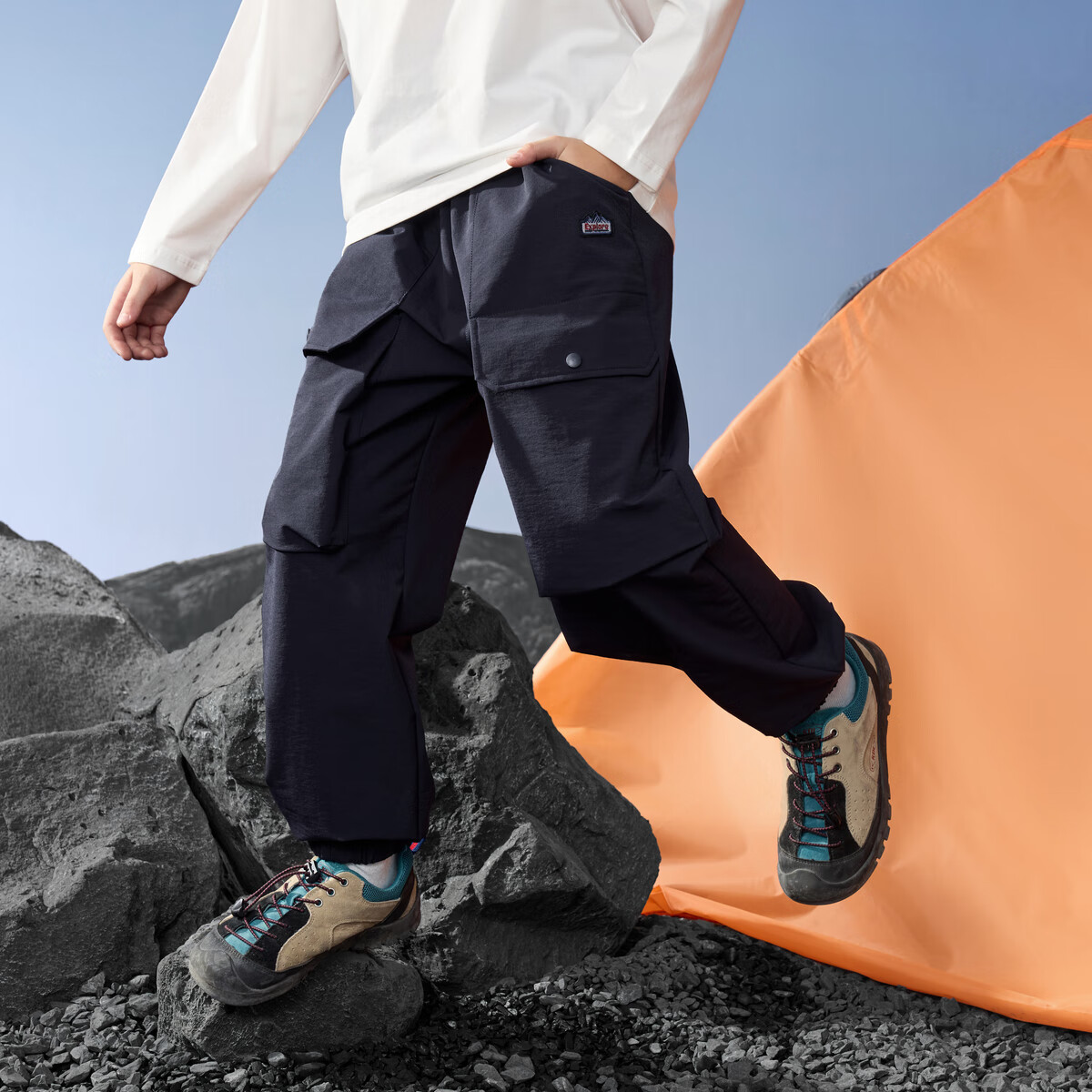 马骑顿(MQD)男童25秋新款户外露营登山工装裤宽松束脚裤休闲裤 藏青 150