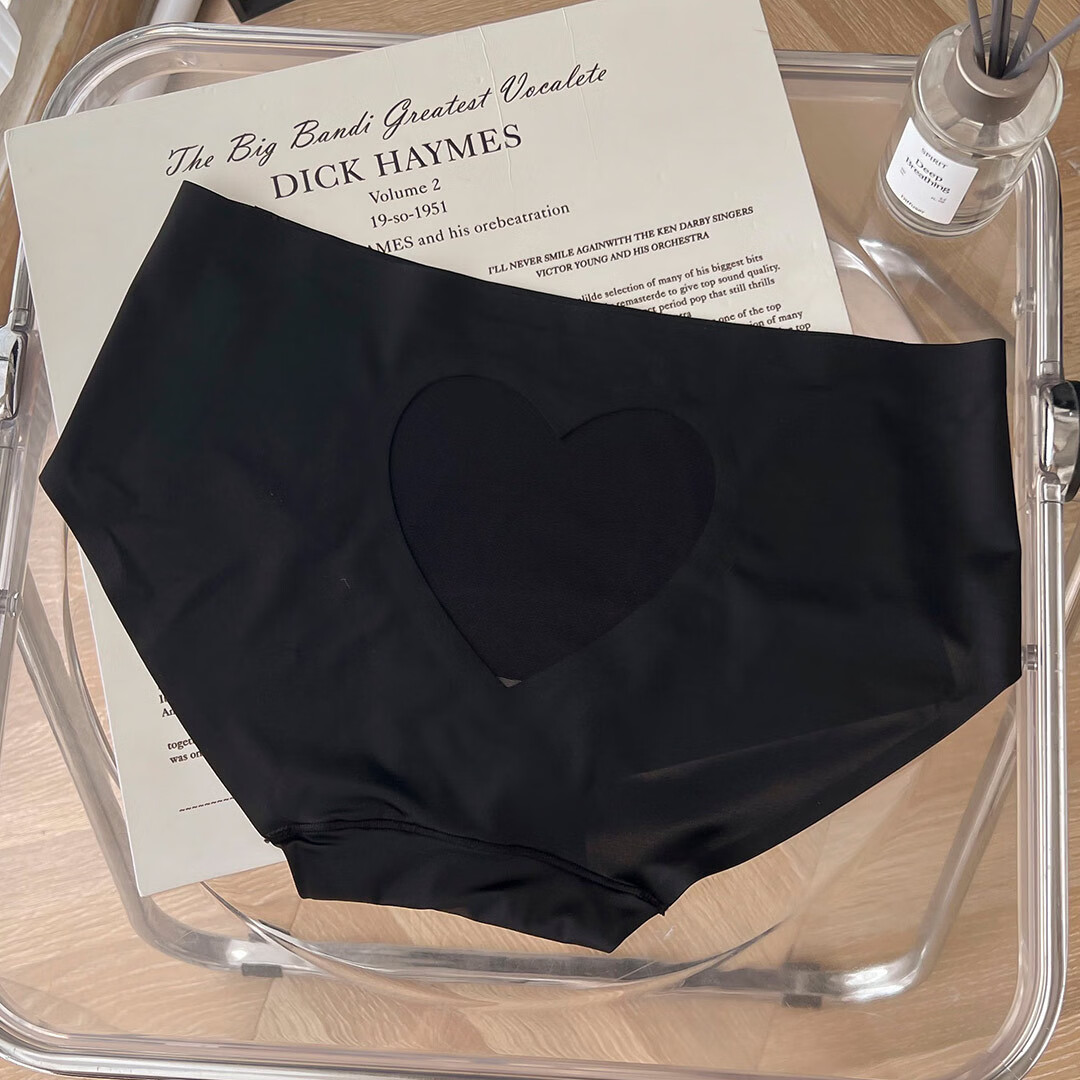 稚蝶冰丝性感蜜桃臀内裤女纯欲爱心镂空裤衩无痕女士三角裤 混色 红杏+纯白+纯黑随机 3条 L （125-140）