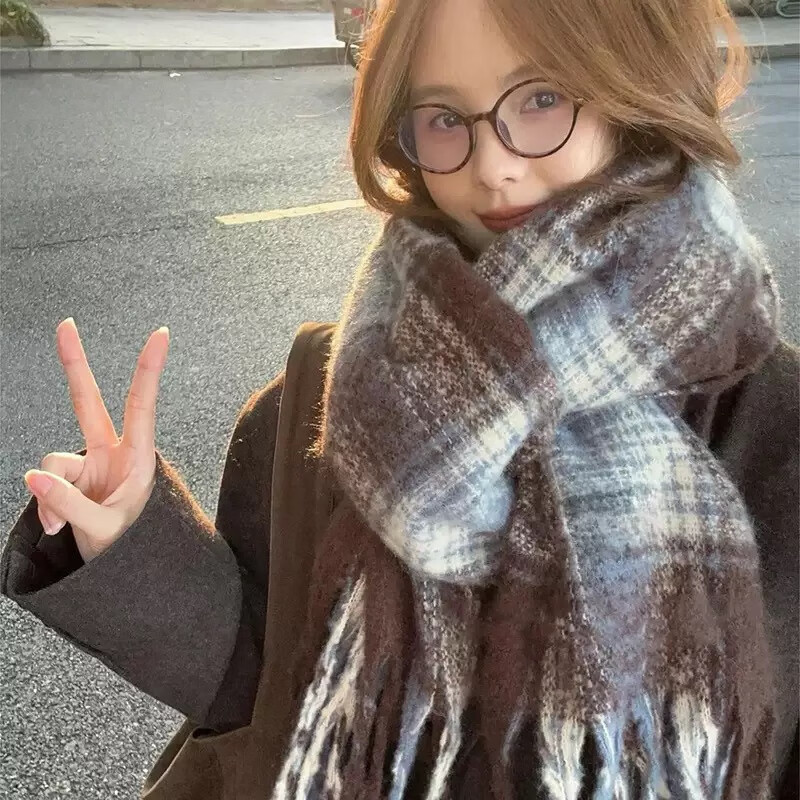 晒晒昵格子围巾女秋冬季时尚披肩韩版百搭厚保暖围脖2025新款学生 白蓝格子