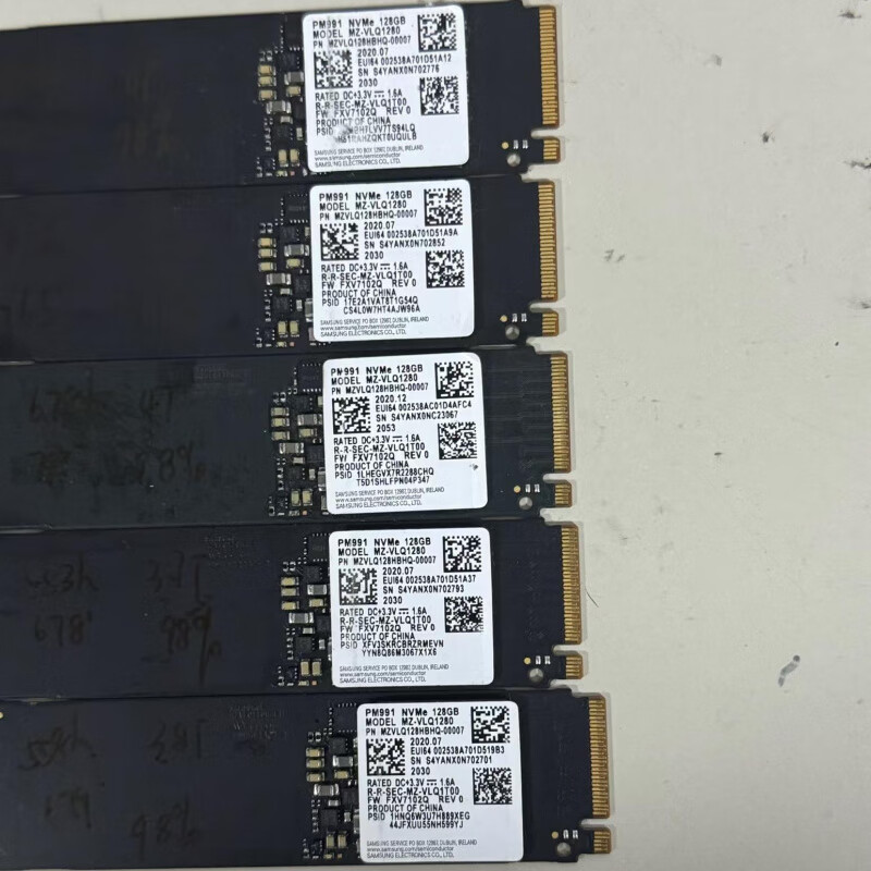 三星堆三星PM991M.2固态硬碟SSD笔记型电脑低功耗NVME2280固态硬碟 拆机三星PM991通电1500小时内 128GB