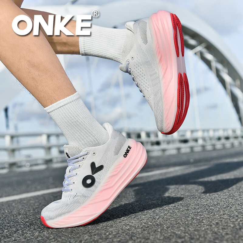 ONKE德国欧克跑步鞋男女款轻便透气厚底缓震防滑耐磨百搭休闲跑步鞋男 赛博红 38