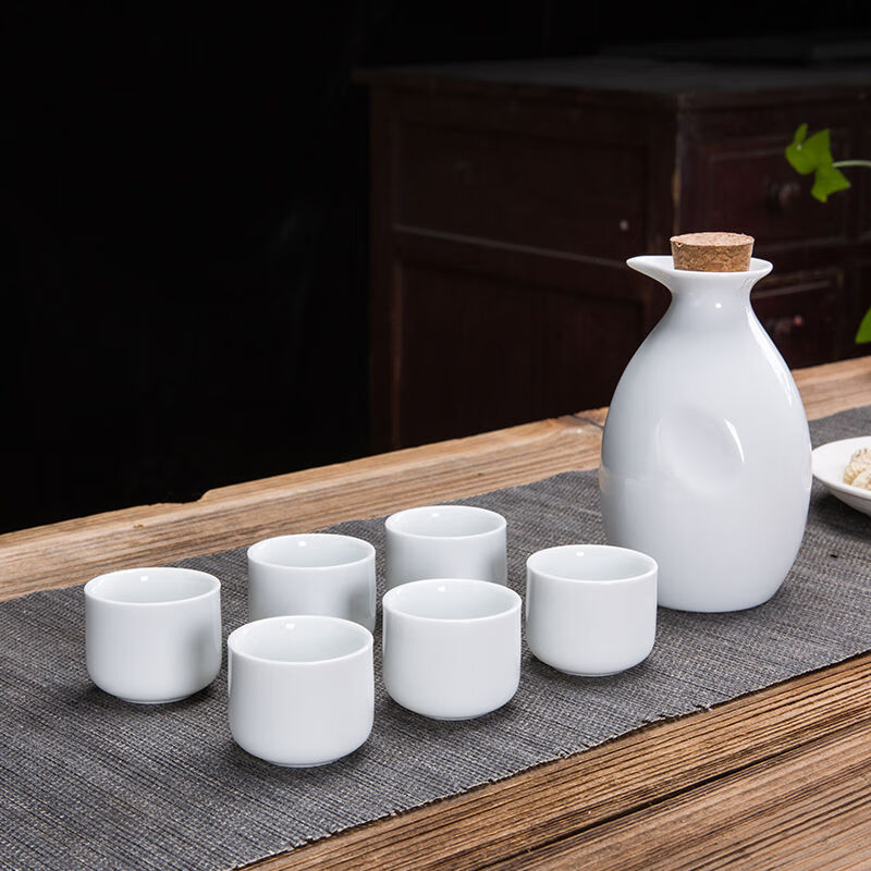 简漾青瓷家用白酒杯分酒器陶瓷酒具套装仿古代喝酒壶清酒小酒盅带酒架 纯白1壶6杯