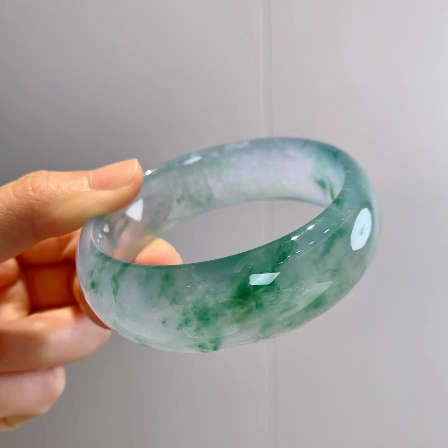 玻璃种冰飘花翡翠手镯飘花平安镯老坑缅甸a货正品贵妃宽版玉镯子 宽版