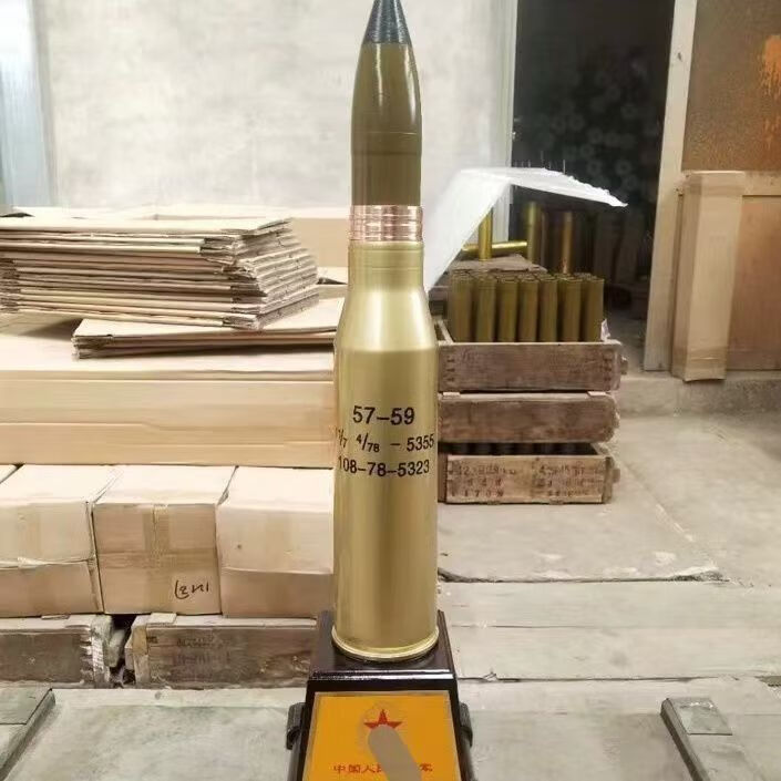 斯辰炮弹工艺品炮弹壳底座退役老兵模型客厅办公室铜摆件军人纪念品