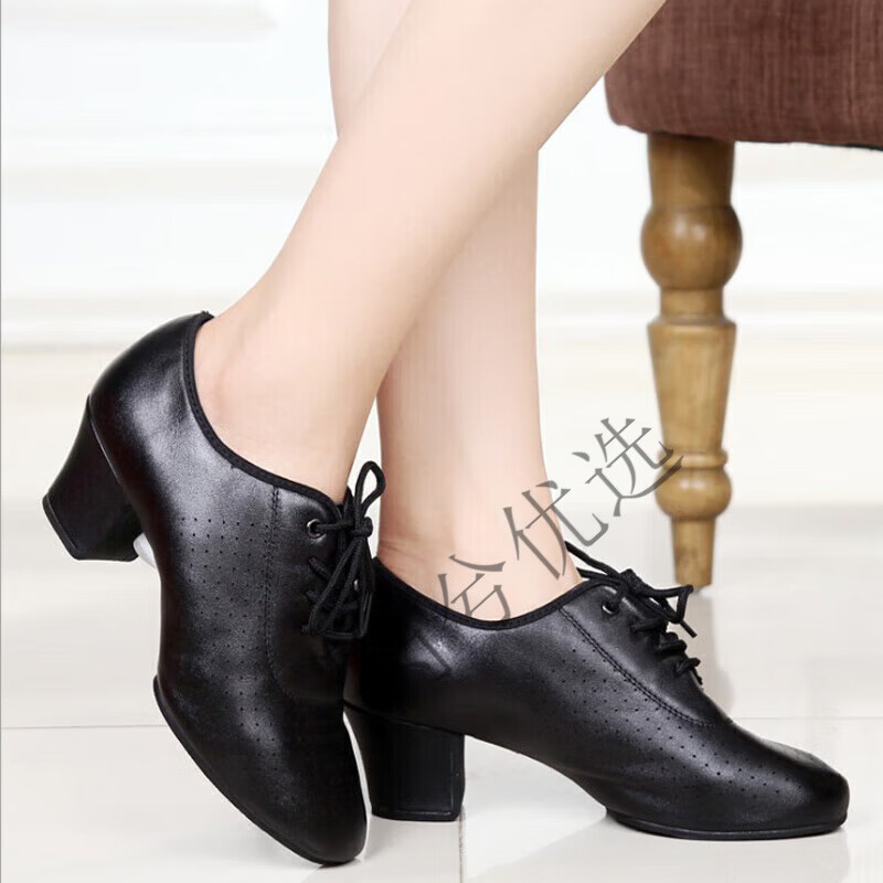 貝蒂拉丁舞鞋女式成人中跟國(guó)標(biāo)舞廣場(chǎng)舞蹈鞋軟底交誼舞蹈鞋 黑色兩點(diǎn)室內(nèi)毛底 37