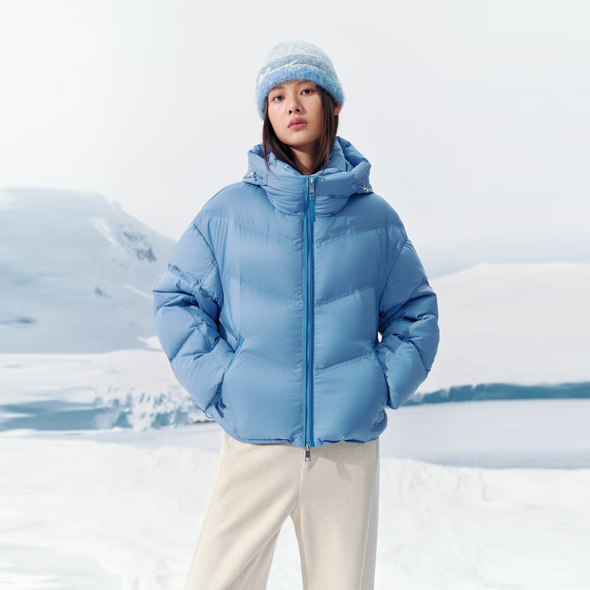 太平鸟【张婧仪同款】绿泡泡商场龟背版型保暖羽绒服女A1ACF4208 蓝色 M 160 （尺码偏大，拍小一码）