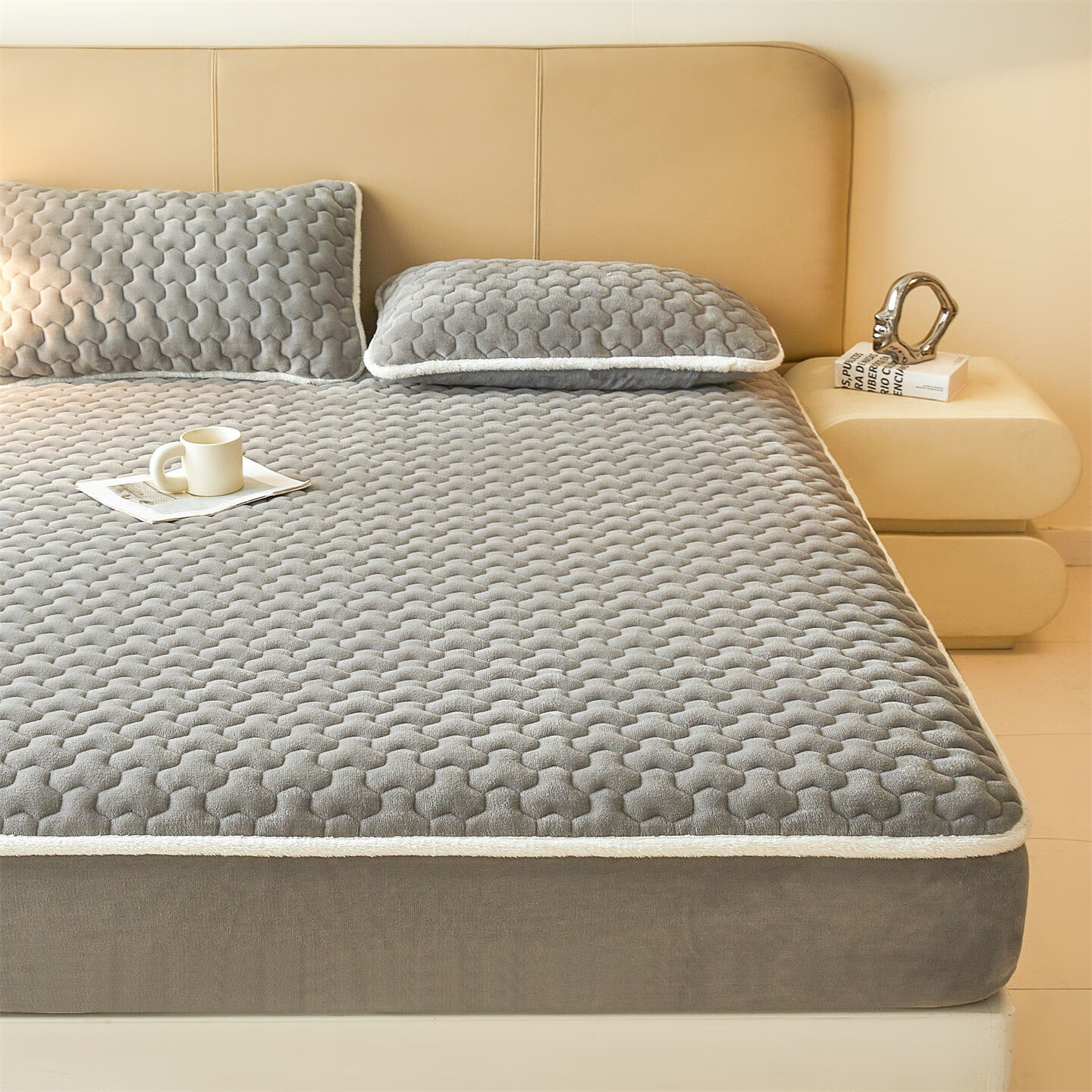 雅鹿牛奶绒夹棉床笠1.8米x2米床单床套罩床垫保护套加厚a类母婴三件套 牛奶绒夹棉床笠-深空灰【A类加绒加厚】  180*200+30cm高度