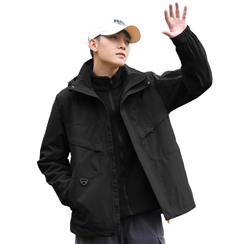 ���ڲ������������գ�EASTERN CAMEL������һ��������ﶬ�������˶���ɽ�����ˮ�п��������·���ʿ 307Ԫ