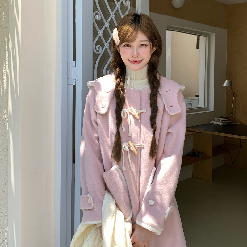 东鲸岁时记秋冬新款毛呢大衣粉色小羊羔女牛角扣长款连帽呢外套东京岁时记jk 【套装】大衣+打底衫+半裙 L